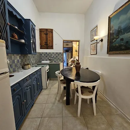 Cozy One Bedroom In *